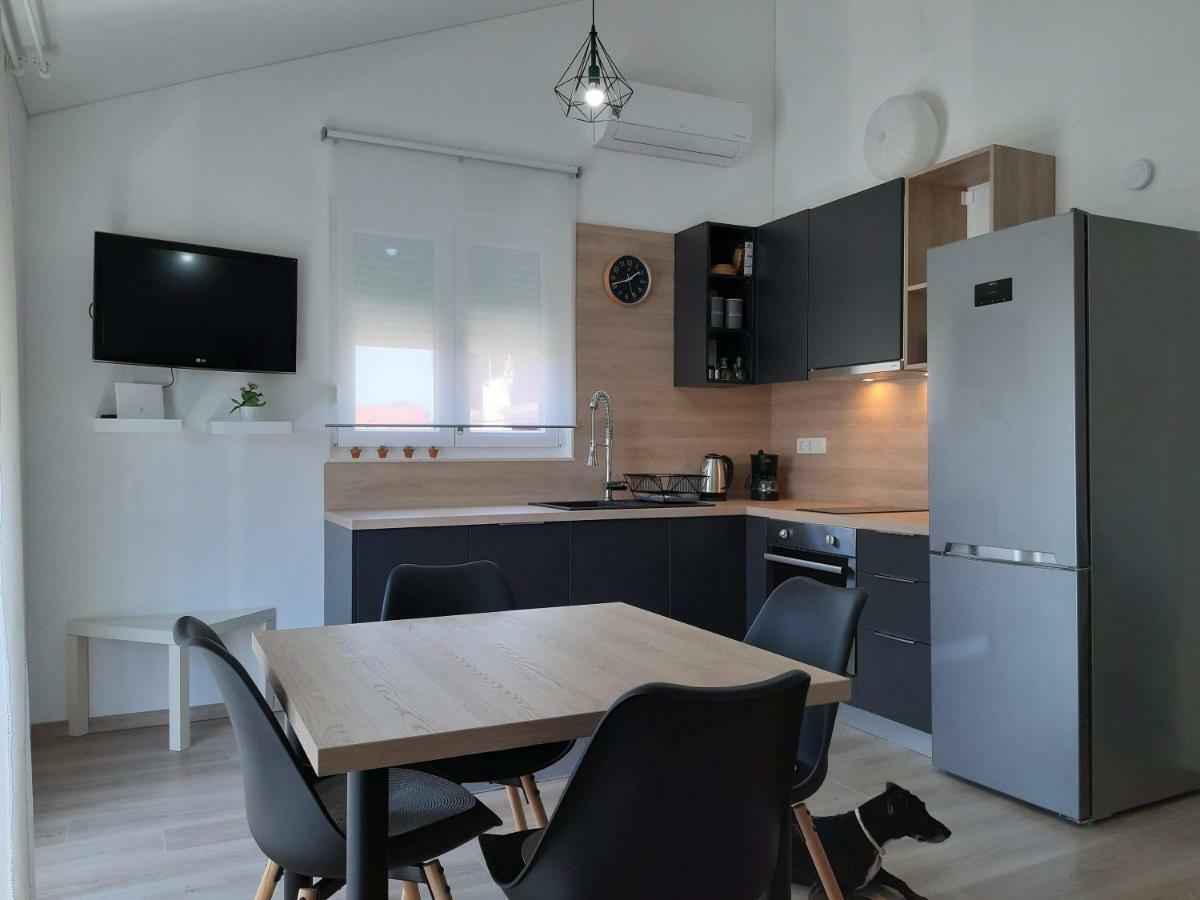 Apartment Pepina Vodice Exterior photo