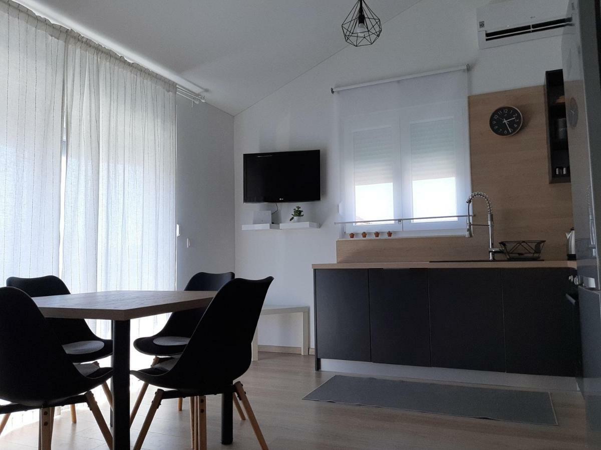 Apartment Pepina Vodice Exterior photo